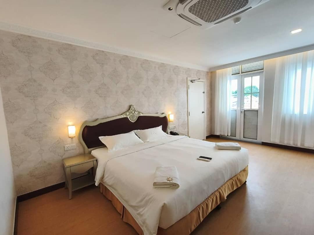 Rc Hotel Melaka Esterno foto