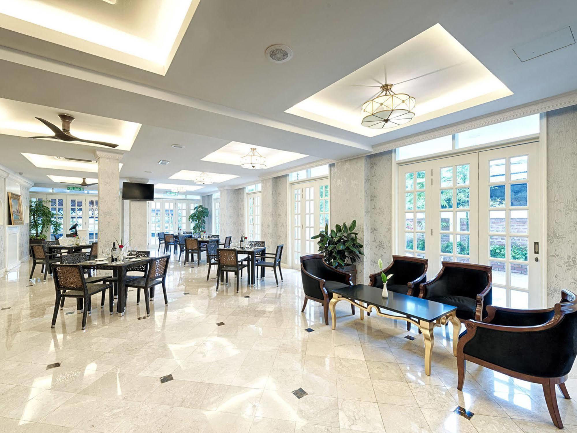 Rc Hotel Melaka Esterno foto
